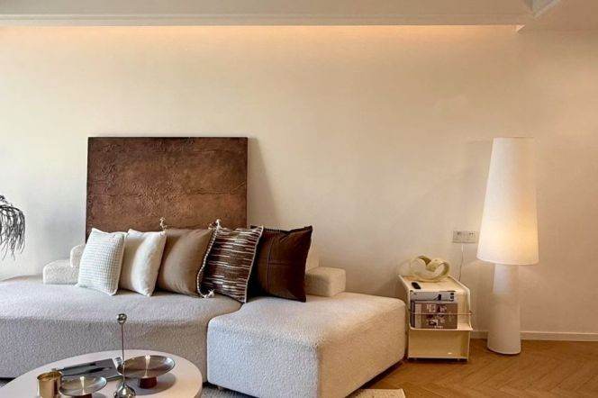 Spacious 2BR Apartment at Brilliant City with Floor-to-Ceiling Windows (L3/L4)