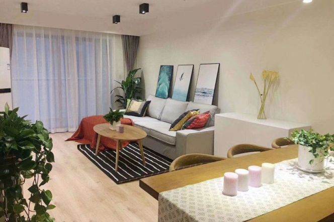 2BR Apartment near Changshou Rd Metro (L7/L13)