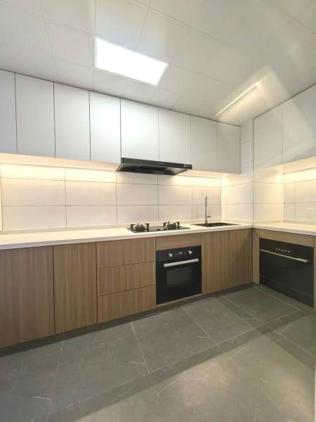 Housing image — Kitchen