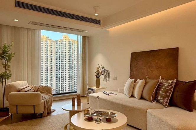 Spacious 2BR Apartment at Brilliant City with Floor-to-Ceiling Windows (L3/L4)
