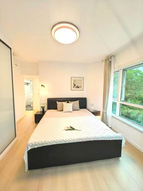 Housing image — Bedroom