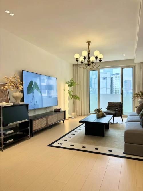Housing image — Living Room