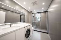 Housing image — Bathroom