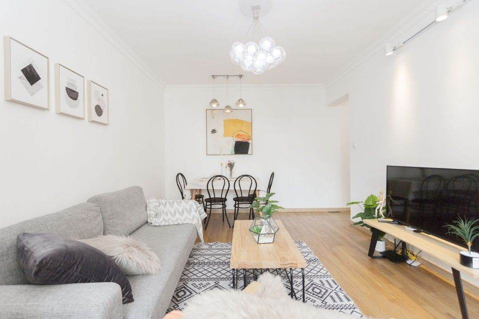 Housing image — Living Room
