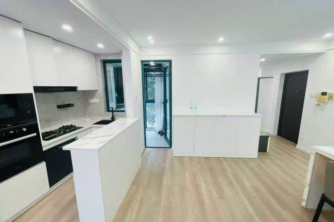 2BR Apartment near Zhongtan Rd Metro (L13)