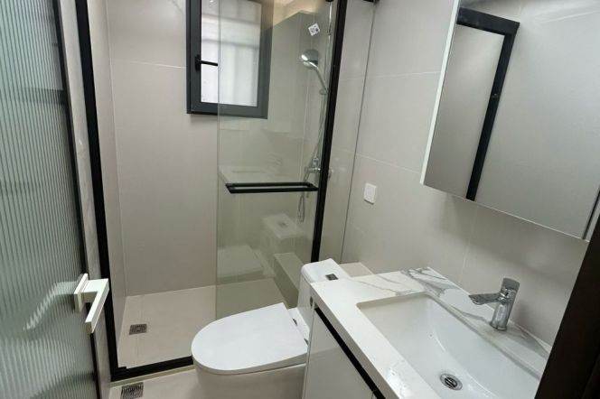 1BR Apartment near Zhongshan Park (L2/L3/L4)