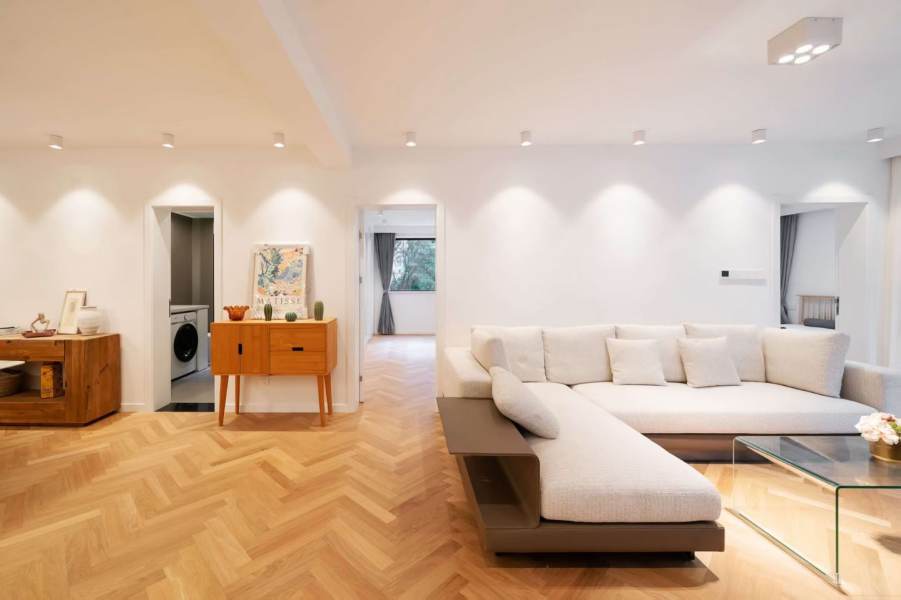 Housing image — Living Room