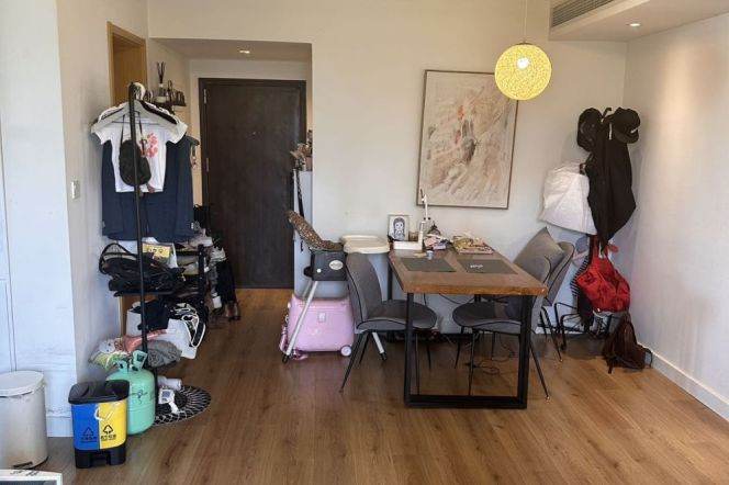 2BR Apartment at One Block (L1/L13)