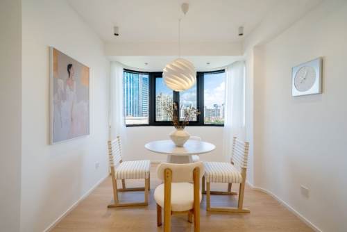 Housing image — Dining Area