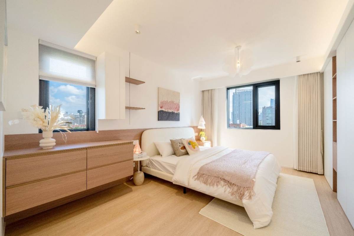 Housing image — Bedroom
