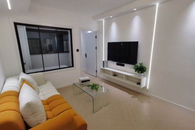 1BR Apartment near Zhongshan Park (L2/L3/L4)