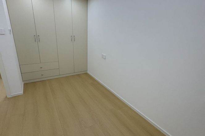 2BR Apartment in Jing'an (L1/L12/L13)