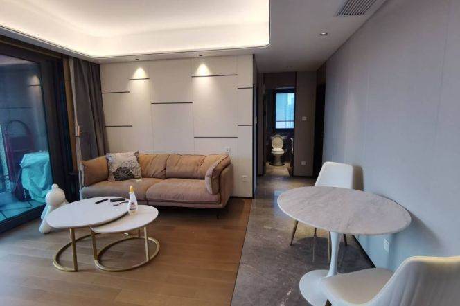 High-Floor 2BR Apartment near Tiantong Rd Metro (L10/L12)