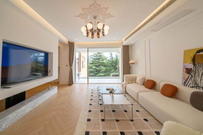 Spacious 3BR Apartment near Zhongshan Park