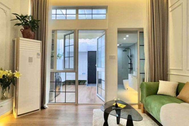 1BR Apartment in Old Xuhui with Terrace