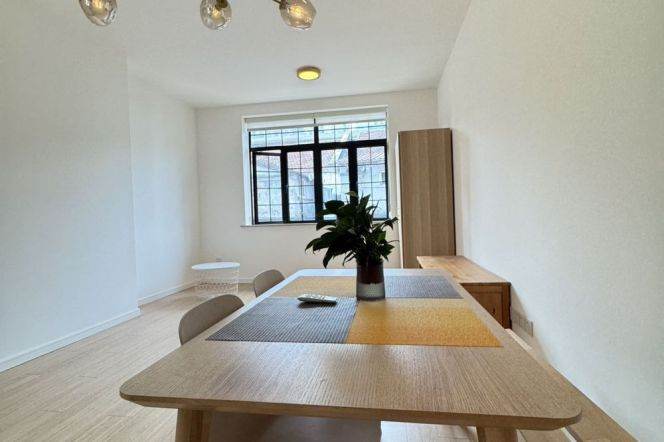 1BR Heritage Apartment near Middle Huaihai Rd Metro (L9)