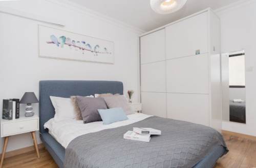 Housing image — Bedroom