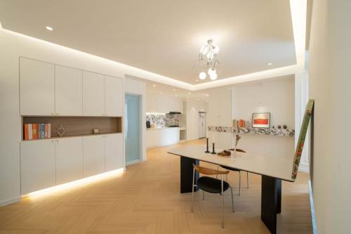 Housing image — Dining Area
