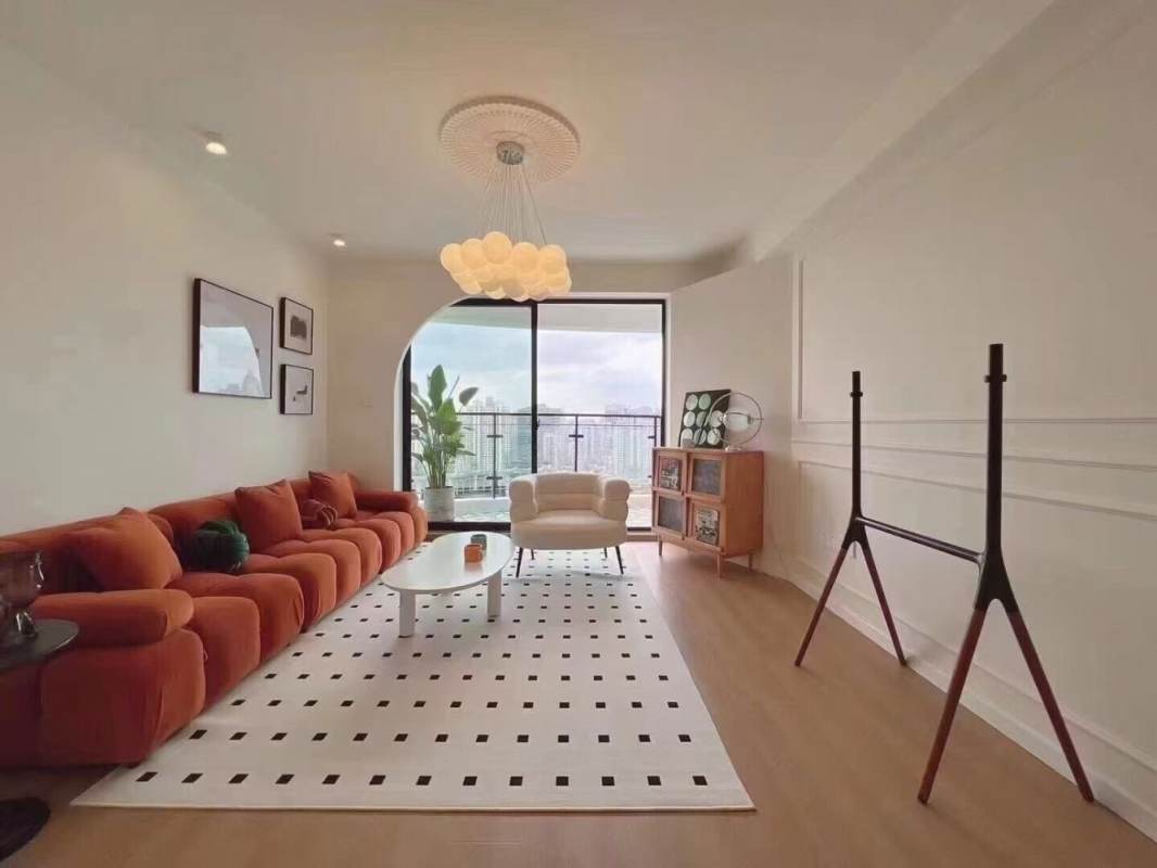 Housing image — Living Room