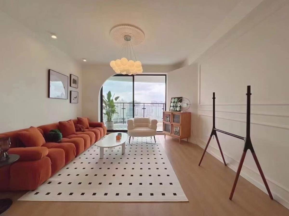 Housing image — Living Room