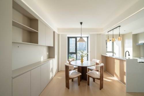 Housing image — Dining Area