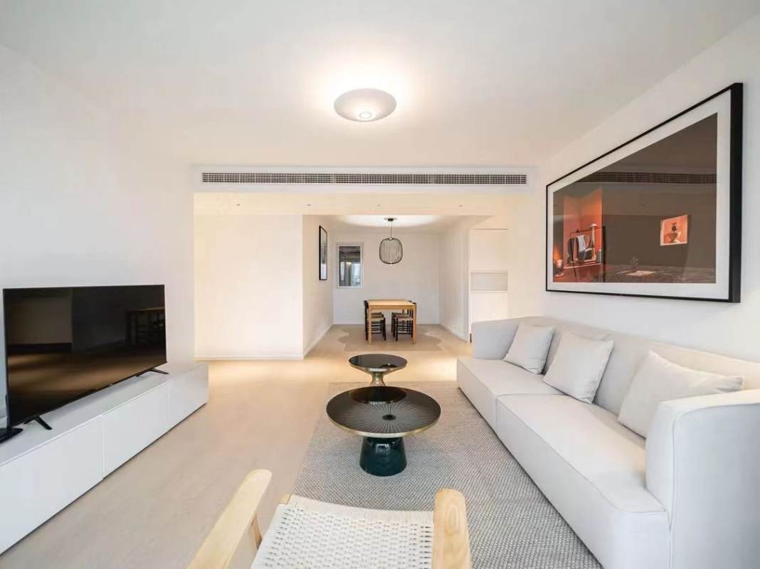 Housing image — Living Room