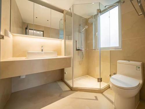 Housing image — Bathroom