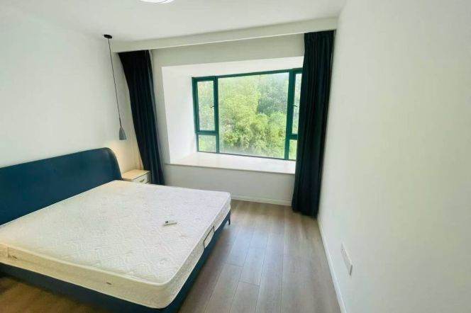 2BR Apartment near Zhongtan Rd Metro (L13)