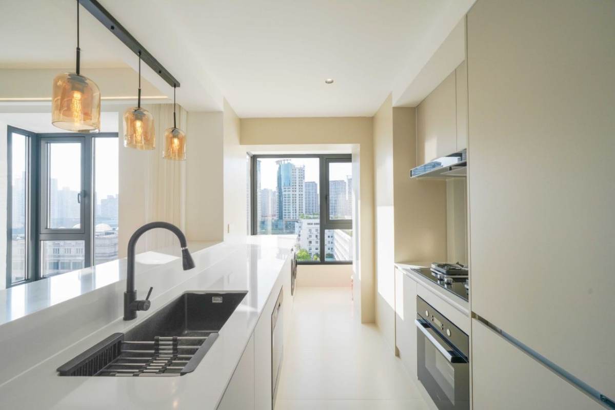 Housing image — Kitchen