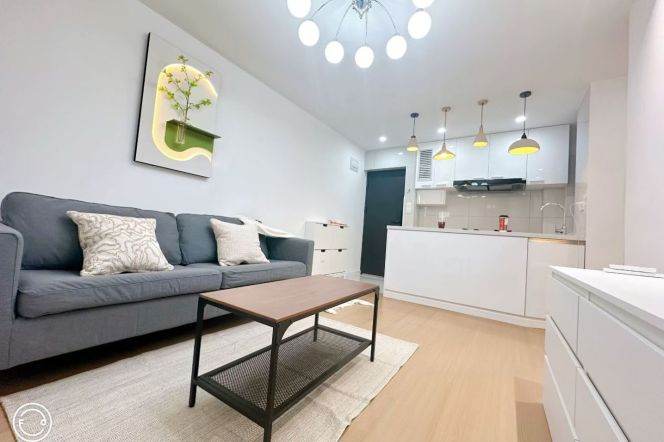 2BR Apartment in Gubei