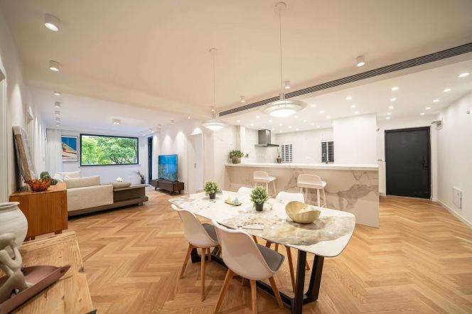 Spacious 3BR Apartment near Jiangning Rd Metro (L13)
