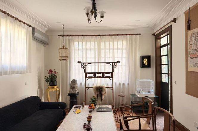 1BR Apartment near Hongqiao Rd Metro