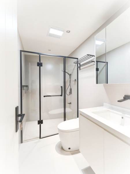 Housing image — Bathroom