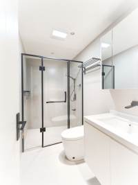 Housing image — Bathroom