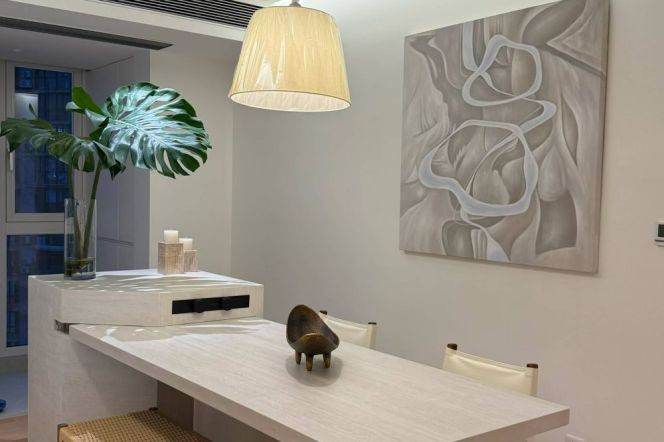 High-Floor 3BR Apartment in Jing'an (L7/L13)