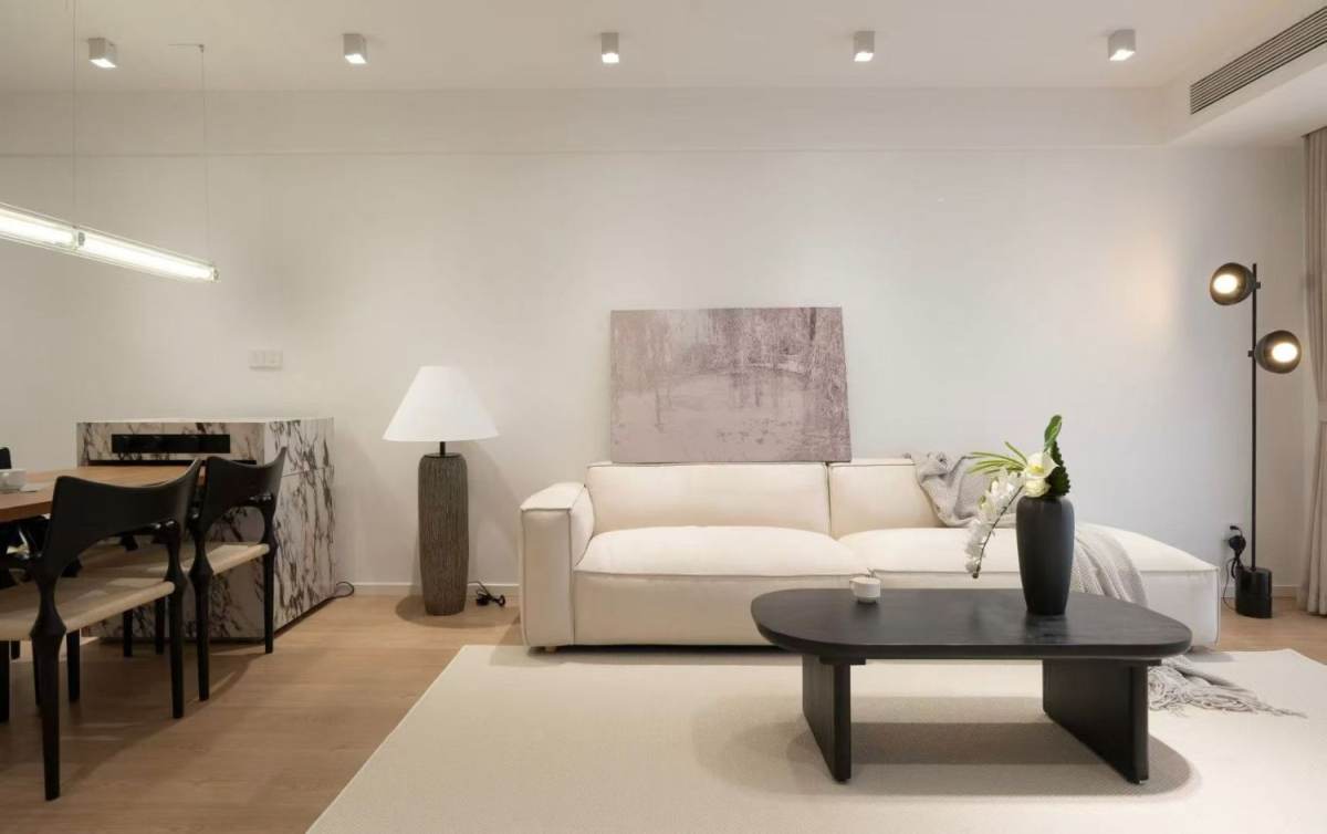 Housing image — Living Room
