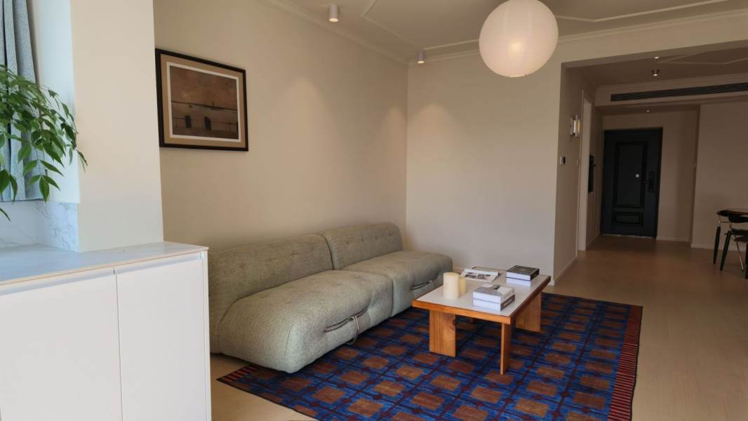 Housing image — Living Room