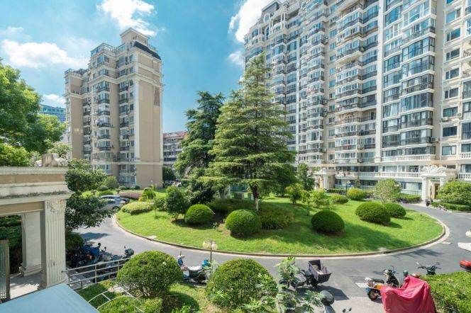 3BR Apartment near Longde Rd Metro with River View (L11/L13/L14)