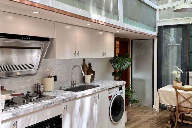 2BR Apartment in Old Xuhui with Terrace (L10/L11)