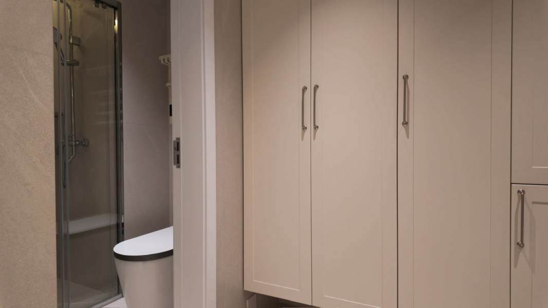 Housing image — Bathroom