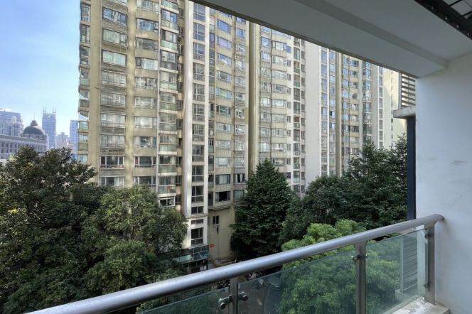 3BR Apartment at One Block with Floor-to-Ceiling Windows (L1/L13)