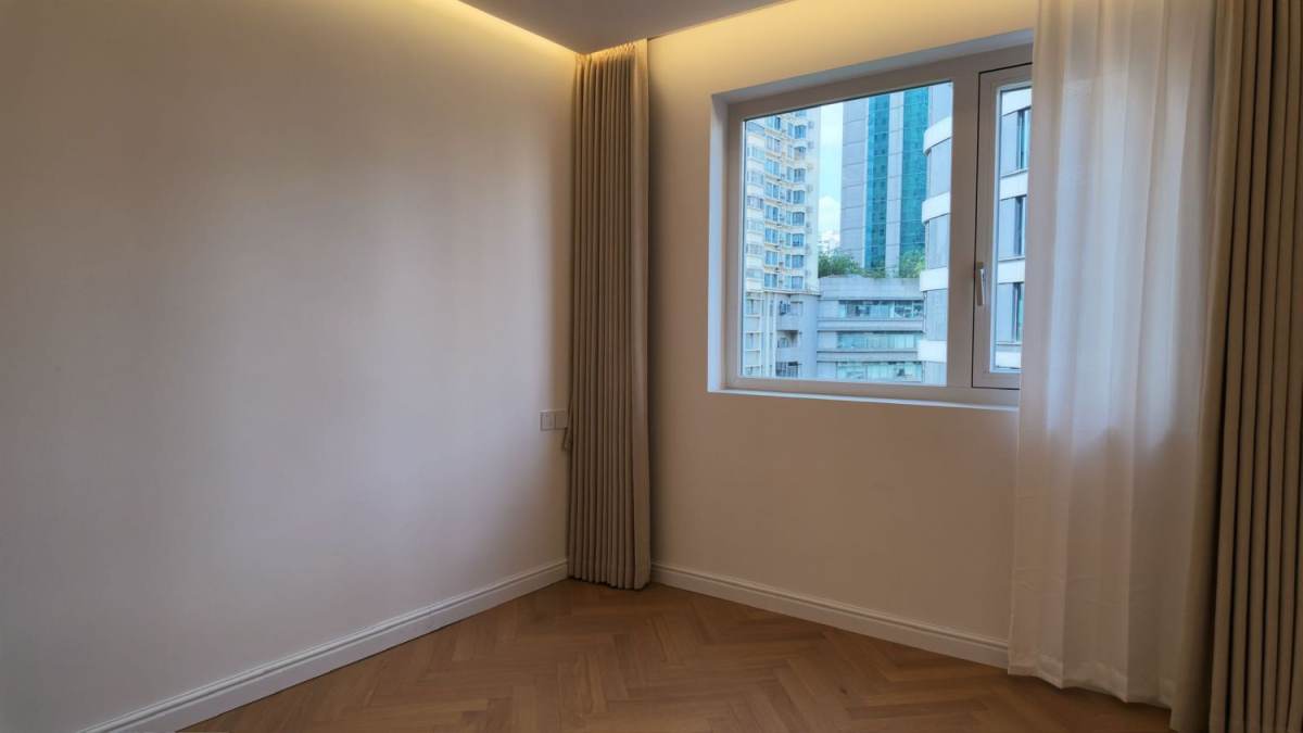 Housing image — Bedroom