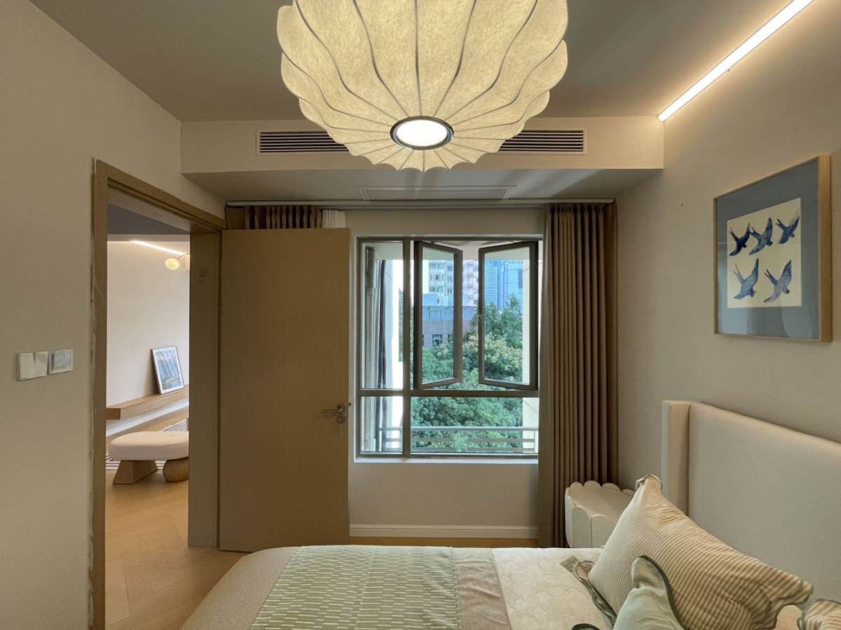 Housing image — Bedroom