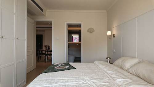 Housing image — Bedroom