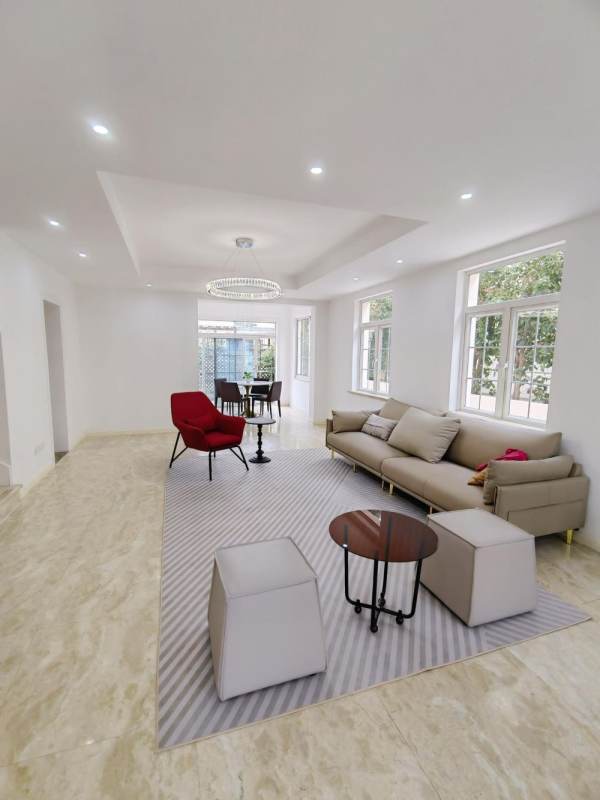 Housing image — Living Room