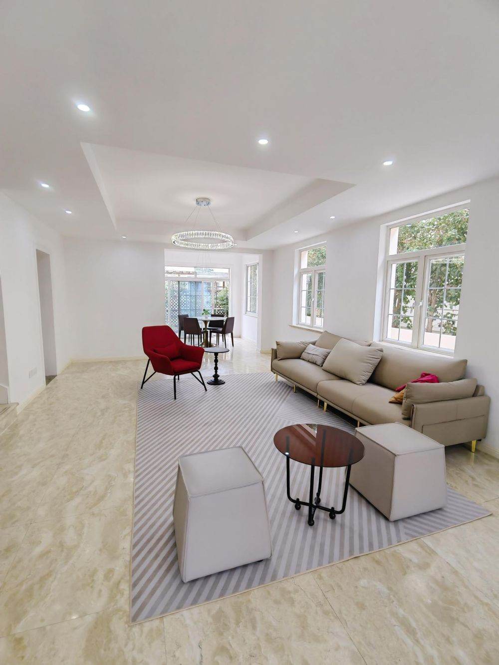 Housing image — Living Room