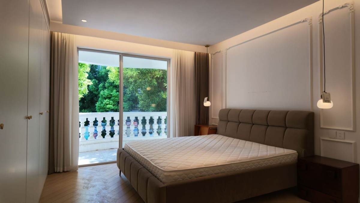 Housing image — Bedroom