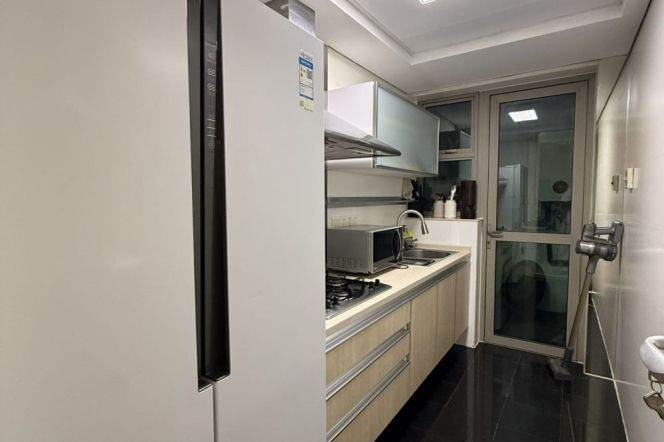 1BR Apartment at 8 Park Avenue (L7)