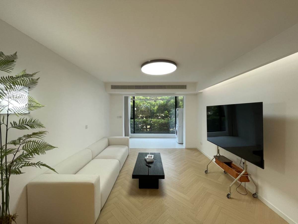 Housing image — Living Room