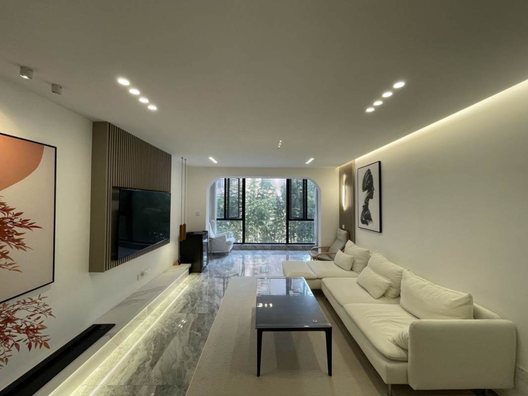 Housing image — Living Room